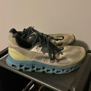 Men’s on cloud shoes
